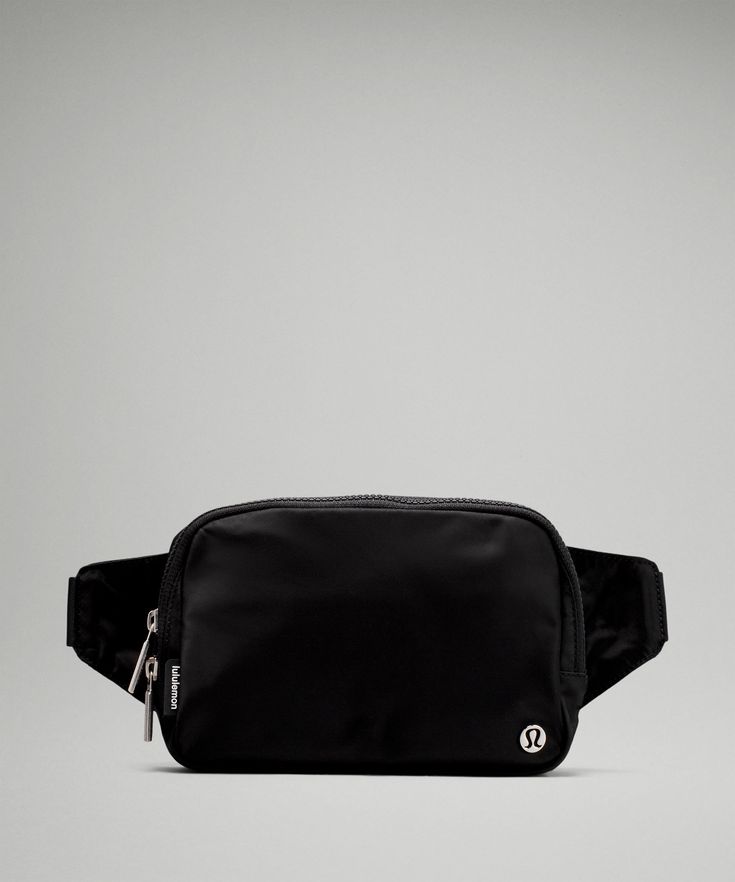 Everywhere Belt Bag, Black 7.5 x 5 x 2 inches